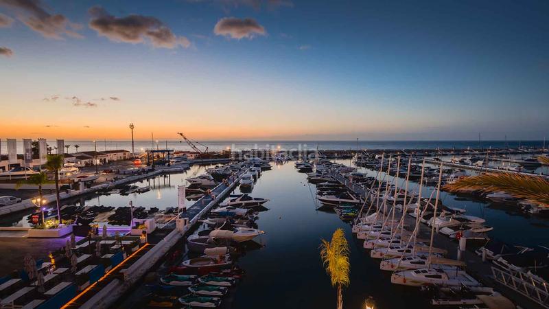 Foto d6426f6b-5538-4d90-aee7-db74adb6c419. Ático  en Puerto Banús en primera línea con vistas panorámicas en venta en Marbella