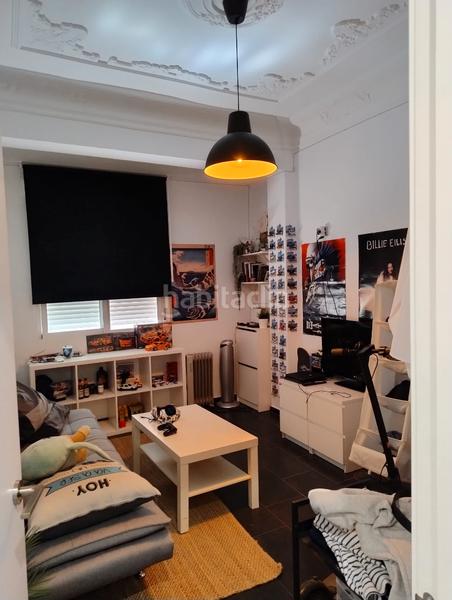 Foto 56709bbc-82f1-4420-9f67-e4c1f31e530d. Pis a Benetússer