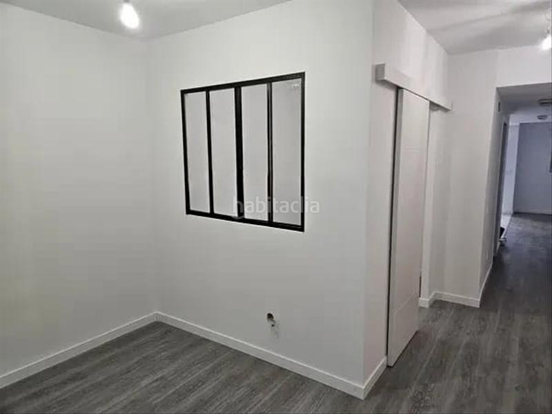 Foto 747cf006-b55c-4cc7-9043-de5916fc93e1. Pis a Torrefiel Valencia