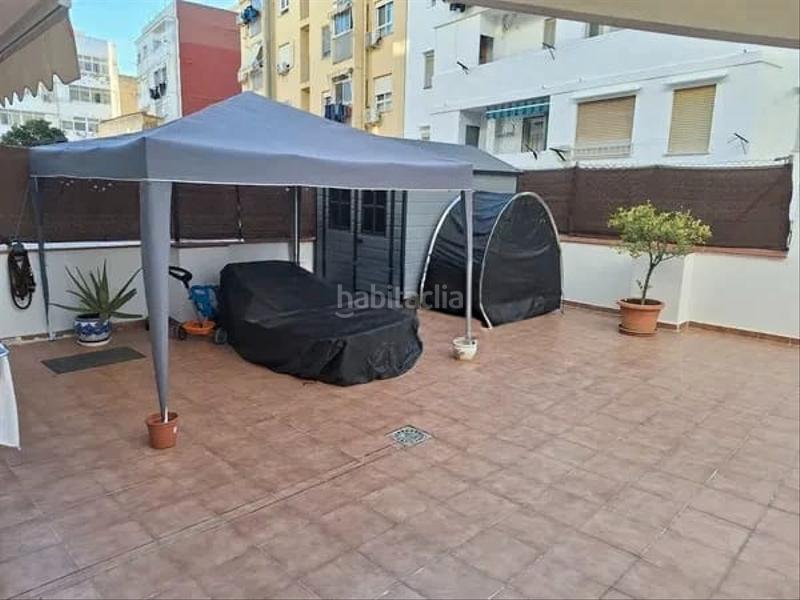 Foto e58935fb-a274-496f-8899-9823a2f273ce. Pis a Torrefiel Valencia