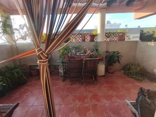 Maison jumelée  Plaça pablo picasso. ¡oportunidad en puçol! magnífico adosado esquinero todo exterior