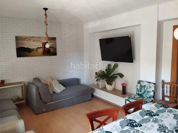 Foto 506fe90b-bcc9-4a90-8338-556410121f24. Pis a Malilla Valencia