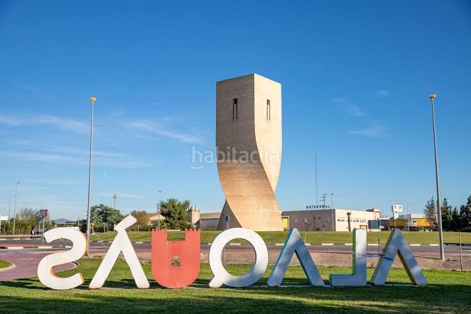 Foto 0a7c0d8c-cf9a-4834-82fe-440c07eb1b6f. Planta baixa amb calefacció a Alaquàs