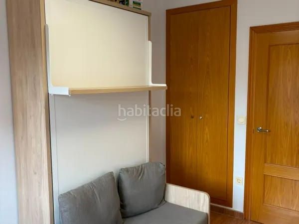 Foto e4a44000-13ba-4fdf-a7fc-9b083969f2a5. Pis amb calefacció aparcament a Riba - roja de Túria