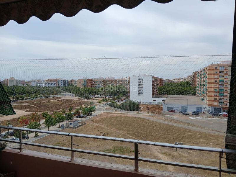 Foto b33813f1-a1a7-4e4c-b822-bcc4604da1c0. Pis a Malilla Valencia