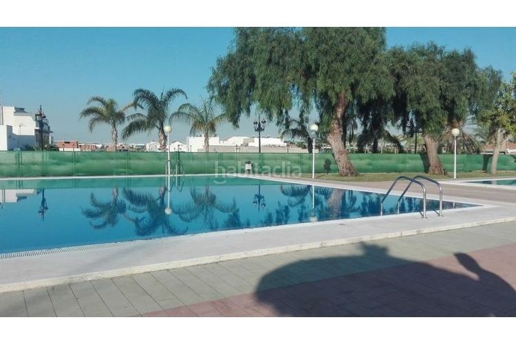 Foto 796b1eda-42e7-4254-94a8-25f2352990f6. Pis a Rafelbunyol