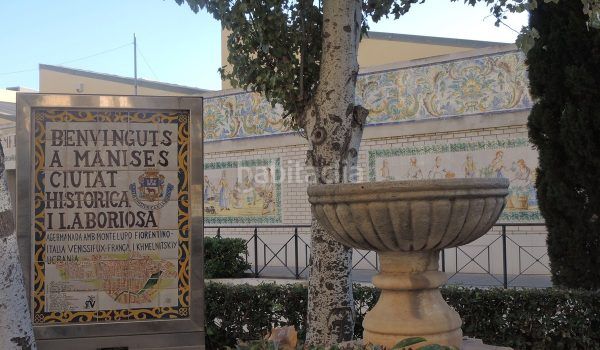 Foto 53c32a45-e4e9-4c11-9ba7-7b50aef1d928. Pis a El Mercado Manises