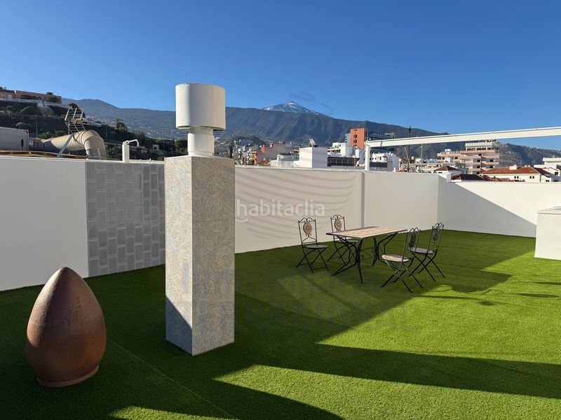 Foto 177b19e4-5eb2-47b9-aa81-cd6d2abbd2df. Àtic a Zona Martiánez Puerto de la Cruz