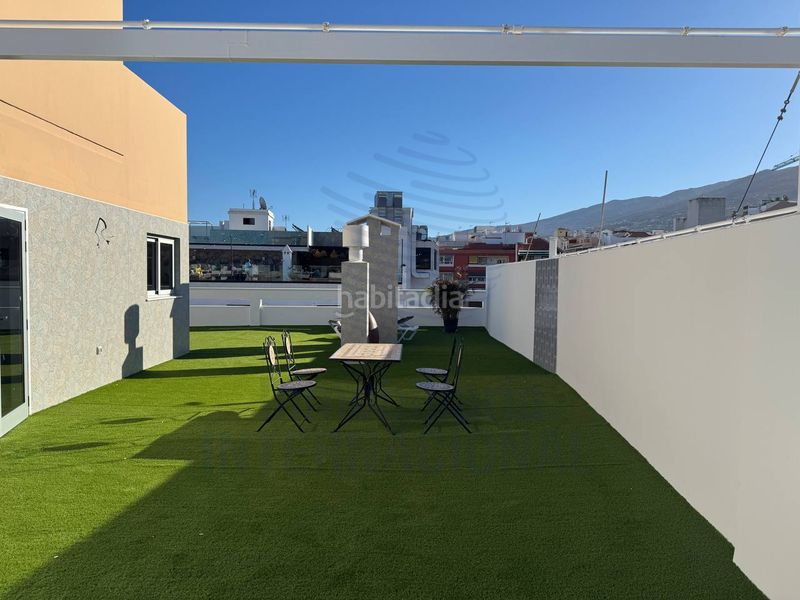 Foto e76298bd-a0c5-40b4-9ab8-a4e8d9921583. Àtic a Zona Martiánez Puerto de la Cruz