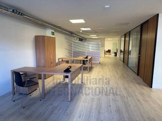 Locale commerciale in Calle Robles