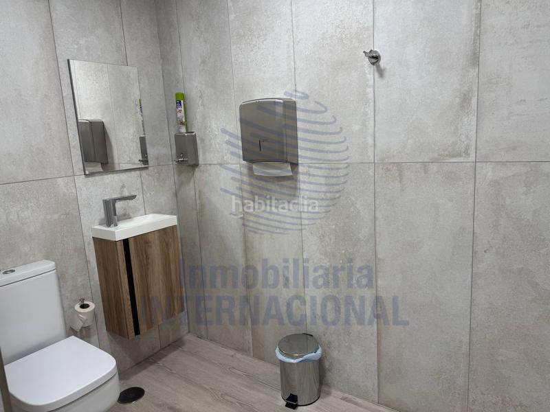 Foto b7e1fb87-5ec2-49b7-ae90-17f84d0ab9e2. Locale commerciale in Zona Botánico Puerto de la Cruz