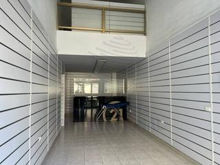 Local Comercial a Calle de Obispo Perez Caceres