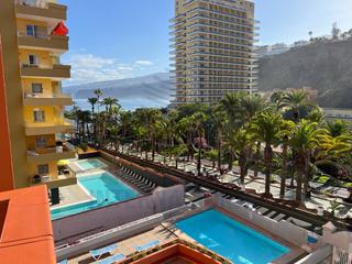 Appartement à Avenida aguilar y quesada 3. Apartamento de 1 dormitorio, con vistas y soleado a 2 pasos de l