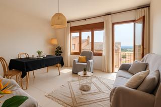 Casa  Carrer ateneu pi i margall 43. Oportunidad casa con mucho sol y vistas despejadas