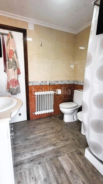 Foto cf9d81f2-13ae-43c7-b722-3e89c8594bfd. Casa a schiera con riscaldamento in Banyoles