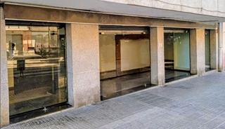 Lloguer Local Comercial a Avinguda de la roureda 53. Se alquila o vende local comercial céntrico en viladecans – 155