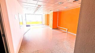 Lloguer Local Comercial a Carrer d'en josep maria cuyàs i tolosa 16