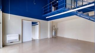 Lloguer Local Comercial a Carrer del vallespir 176. ?? excelente local esquinero en alquiler de 288 mts. – les corts