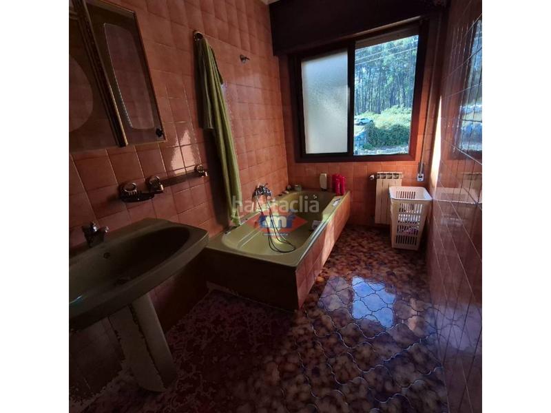 Foto bef8691d-7fc6-49f0-bd1e-e2362e87c2a6. Edificio  en venta en Salceda de Caselas