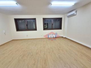 Rent Office space in Pino 63. Alquiler de oficina en vigo  zona fátimatravesía de vigosan xoán