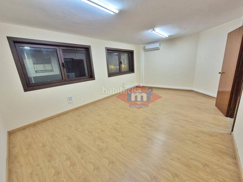 Foto f6dc13ed-8c78-46cd-9552-366f1c3d97fe. Rent office space in pino 63 in Fátima Vigo