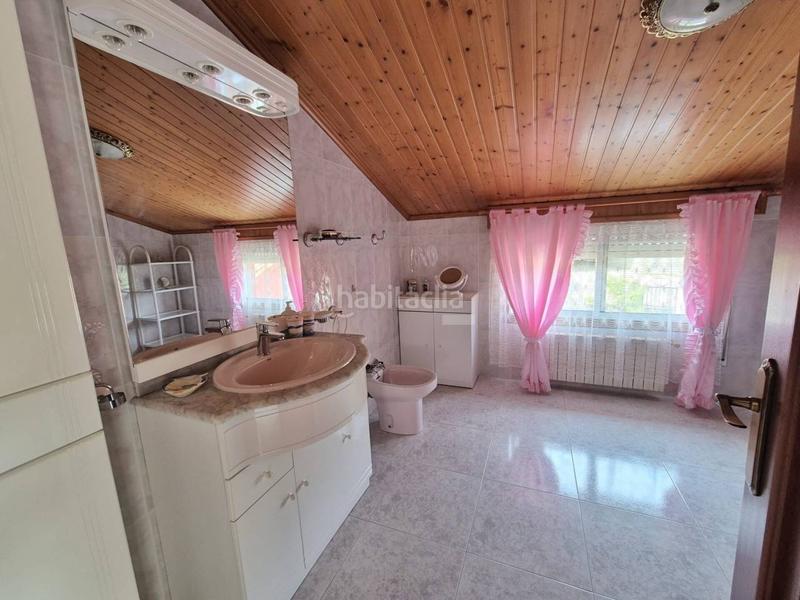 Foto 27c1f665-dbcd-4f1e-a972-ff51cef1007d. Chalet avec chauffage parking dans Tomiño