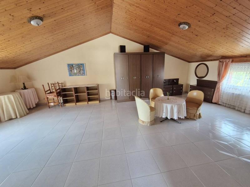 Foto 8d59336a-9866-4b55-87de-1008fe7a4892. Chalet avec chauffage parking dans Tomiño