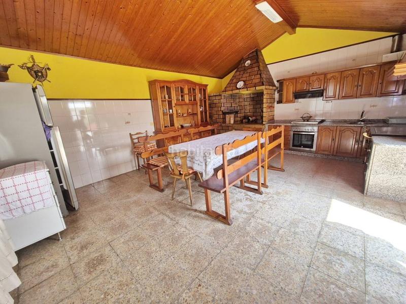 Foto 9136ed00-3c1f-4bc8-8624-d9a6e44cab25. Chalet avec chauffage parking dans Tomiño