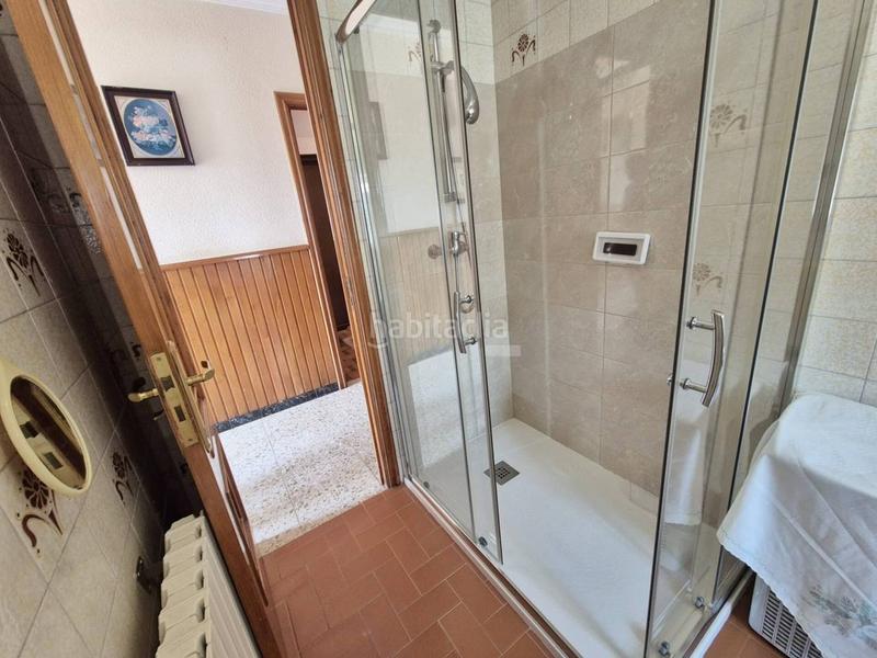 Foto f8403ca5-495e-4975-a155-453e2477967a. Chalet avec chauffage parking dans Tomiño