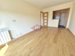 Lloguer Apartament a Calle aragón 80. Alquiler apartamento calle aragón, vigo con garaje y trastero