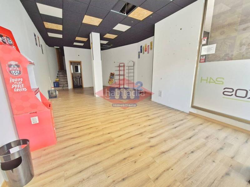 Foto 84f9d85d-6c65-4c9d-8eb3-6d18c46d7ba7. Alquiler local comercial  en zona céntrica de salceda en Salceda de Caselas