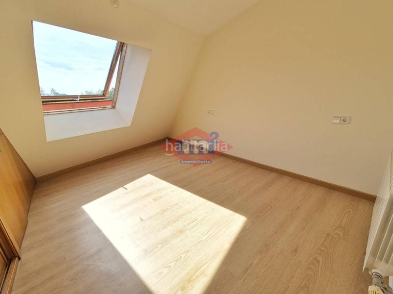 Foto bc283a48-a43c-4523-8d7b-c9a19bbaea28. Àtic a gavilan s/n a Ponteareas