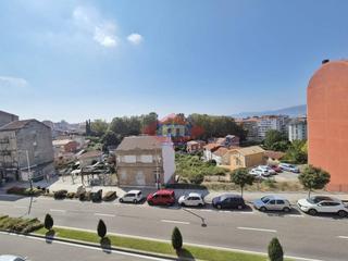 Rent Apartment  Aragón. Alquiler apartamento a estrenar  calle aragón, vigo con garaje y