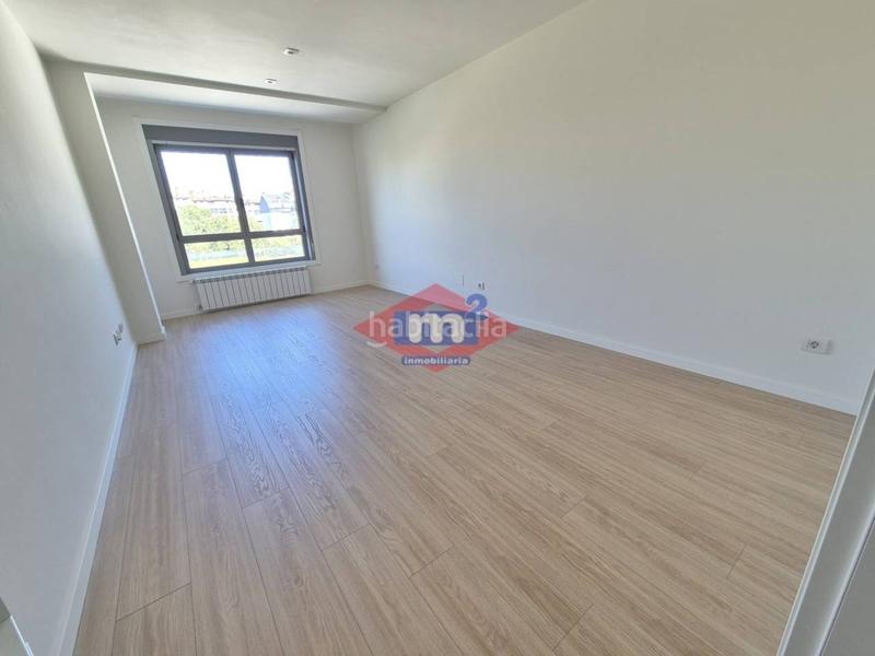 Foto 23e01daf-9879-42ba-bf2e-f074b5b1b611. Pis amb calefacció aparcament a Salvaterra de Miño