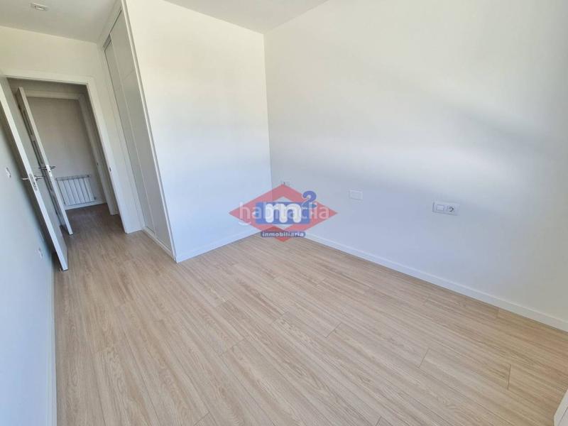 Foto dd8f1fb9-a605-43d9-8bd1-95198417e096. Pis amb calefacció aparcament a Salvaterra de Miño