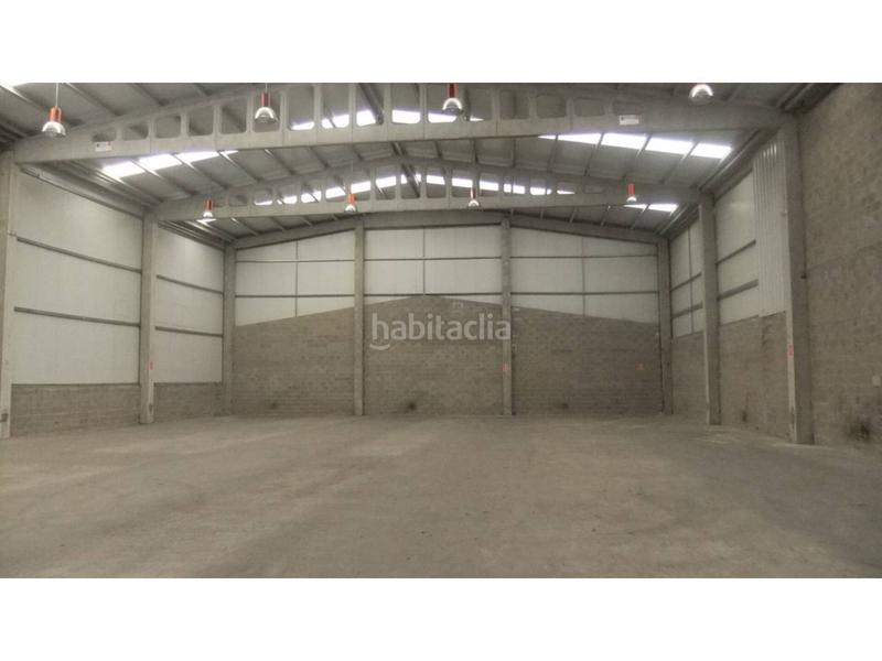 Foto 87f903d6-c090-4d6a-9ae1-437f1cb6ea70. Lloguer nau industrial a Porriño (O)