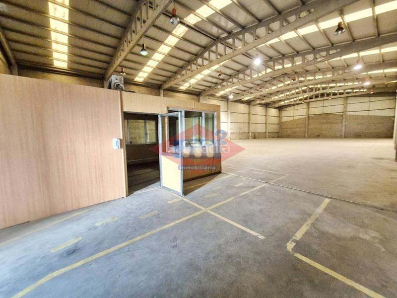 Foto 3a20da7c-5779-43f0-91fa-079e8263d81f. Miete fabrikhalle in Porriño (O)