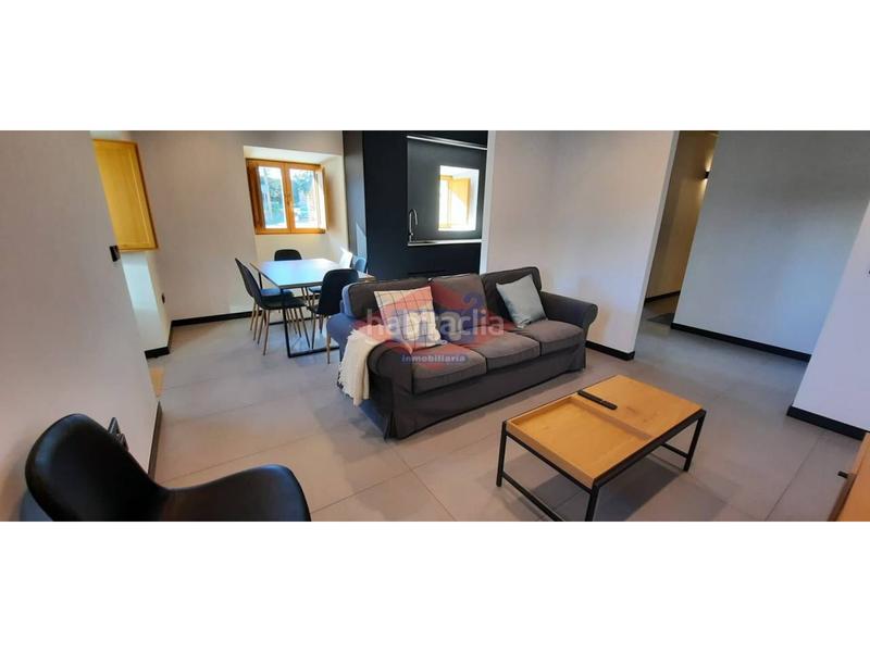 Foto 38586391-e142-49ba-b6f5-80e24fe4e2d0. Lloguer xalet a periferia 5 a Salceda de Caselas