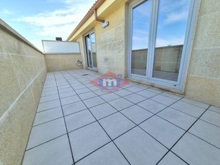 Flat  Calle fontoura. Exclusivo ático de 2 dormitorios con amplia terraza privada