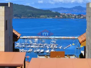Xalet  Calle porta da vila 5. Vivienda con terraza, vistas y tranquilidad en baiona
