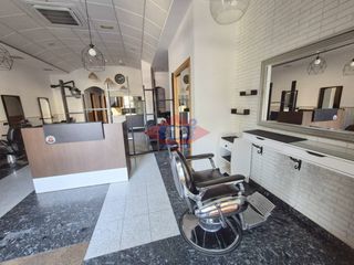 Miete Geschäftsraum  Calle amado garra. Local en alquiler totalmente acondicionado para peluquería  list