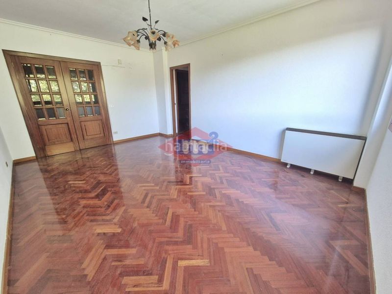 Foto 092035af-a795-43ae-a57d-0e4f2b79b0db. Flat in avenida concordia 54 in Tui