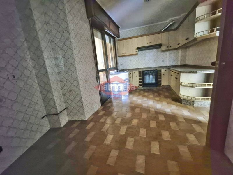 Foto 7f51833b-f6a7-475f-8350-12f4e220118f. Flat in avenida concordia 54 in Tui