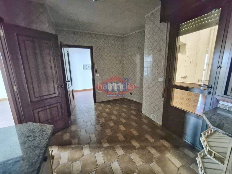 Foto f5ffe4fa-971b-4073-9848-fa1c65a441a3. Flat in avenida concordia 54 in Tui