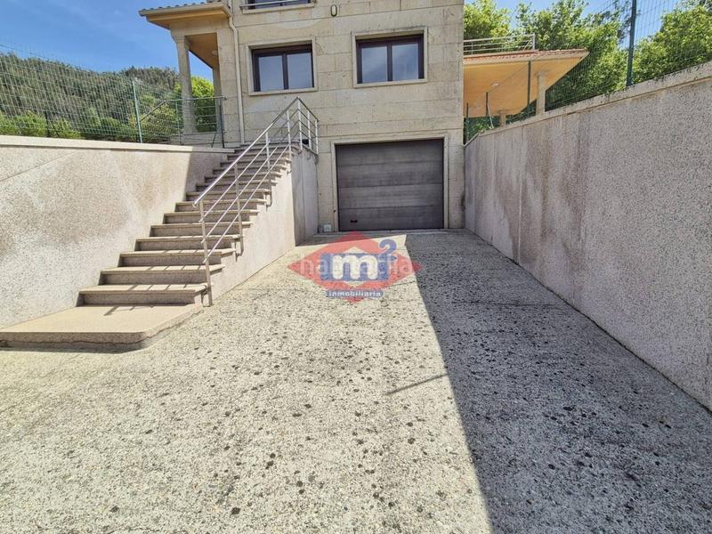 Foto 14b18a81-37a3-45a6-9527-0d0bab12f5c0. Xalet amb calefacció aparcament a Salceda de Caselas