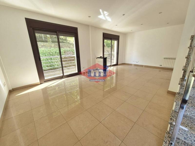 Foto 72d1ee90-ff16-4f5d-9bc7-032b22951fb0. Xalet amb calefacció aparcament a Salceda de Caselas