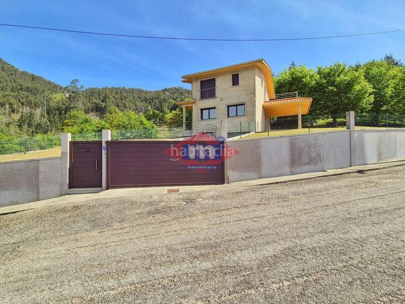 Foto 92c9329e-e04e-4f23-9dd9-226232bbeafe. Xalet amb calefacció aparcament a Salceda de Caselas