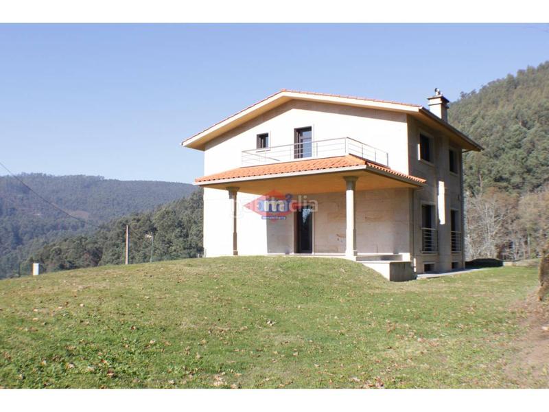 Foto eea13a0e-8480-484d-b993-edffeedc69d7. Xalet amb calefacció aparcament a Salceda de Caselas