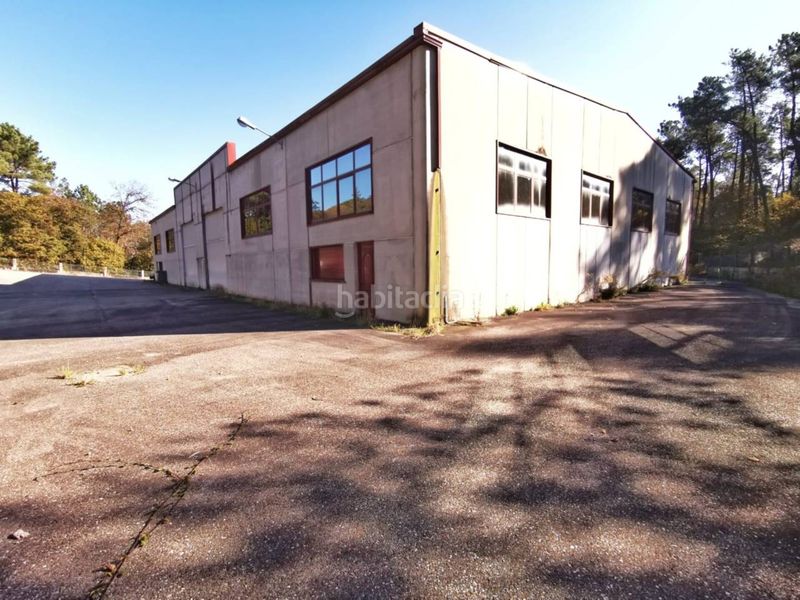 Foto c97018c9-1377-41ac-bc24-466d7f2aa007. Location bâtiment à usage industriel dans Mos
