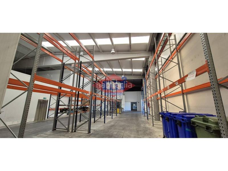 Foto 4c262cc1-d538-4069-a3bb-e9117a7cd915. Capannone industriale in Porriño (O)